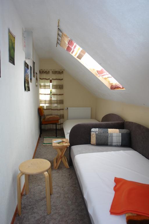 Ferienwohnung Bimmelbahn-Blick Neudorf  Habitación foto
